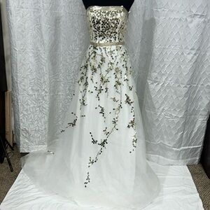 White and gold formal wedding prom dress size 4